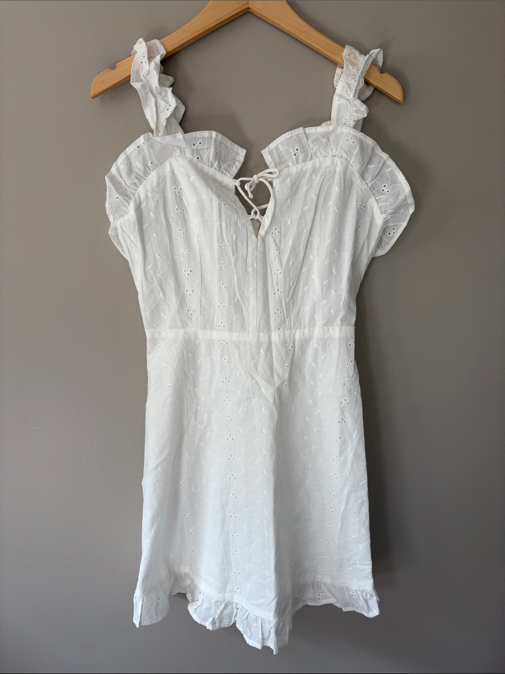 Lioness‎ Hamptons Mini Dress White Eyelet Medium Cottagecore Bridal Grad NWT